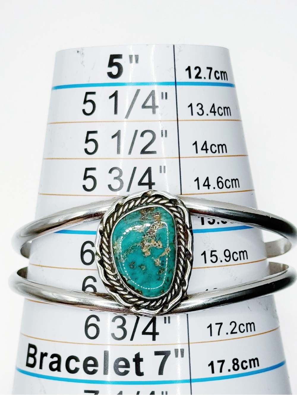 HE CHAVEZ Collectors Navajo Sterling Silver Turquoise Vintage Cuff